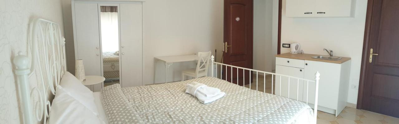 Dimoramuri B&B Catania-Fontanarossai nemzetközi repülőtér Kültér fotó
