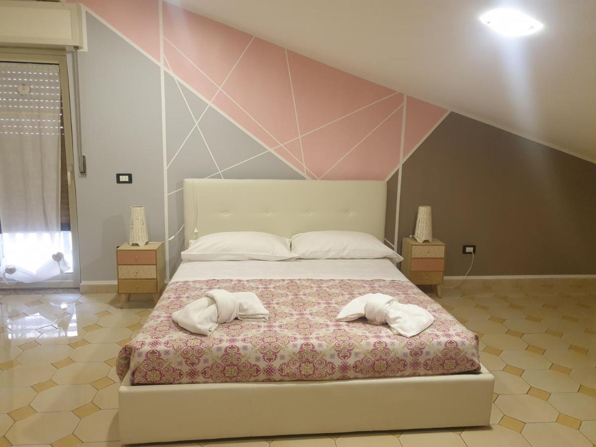 Dimoramuri B&B Catania-Fontanarossai nemzetközi repülőtér Kültér fotó
