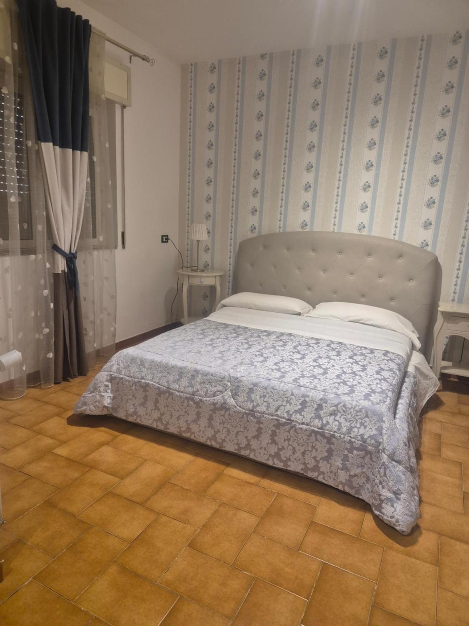 Dimoramuri B&B Catania-Fontanarossai nemzetközi repülőtér Kültér fotó
