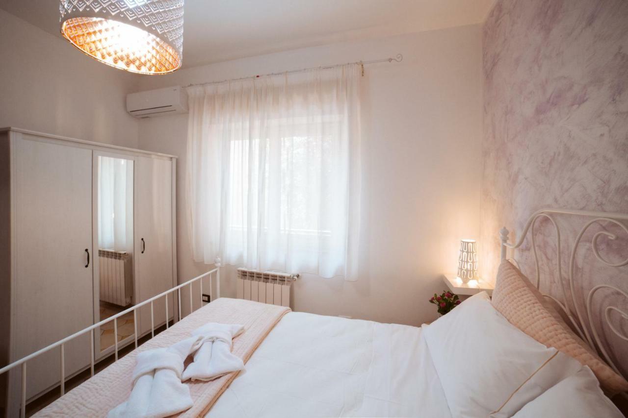 Dimoramuri B&B Catania-Fontanarossai nemzetközi repülőtér Kültér fotó