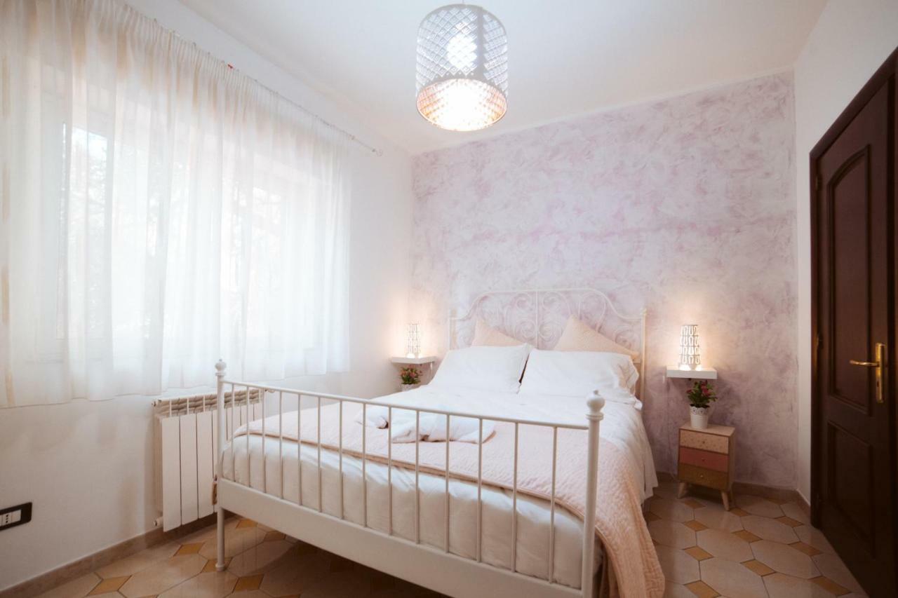 Dimoramuri B&B Catania-Fontanarossai nemzetközi repülőtér Kültér fotó